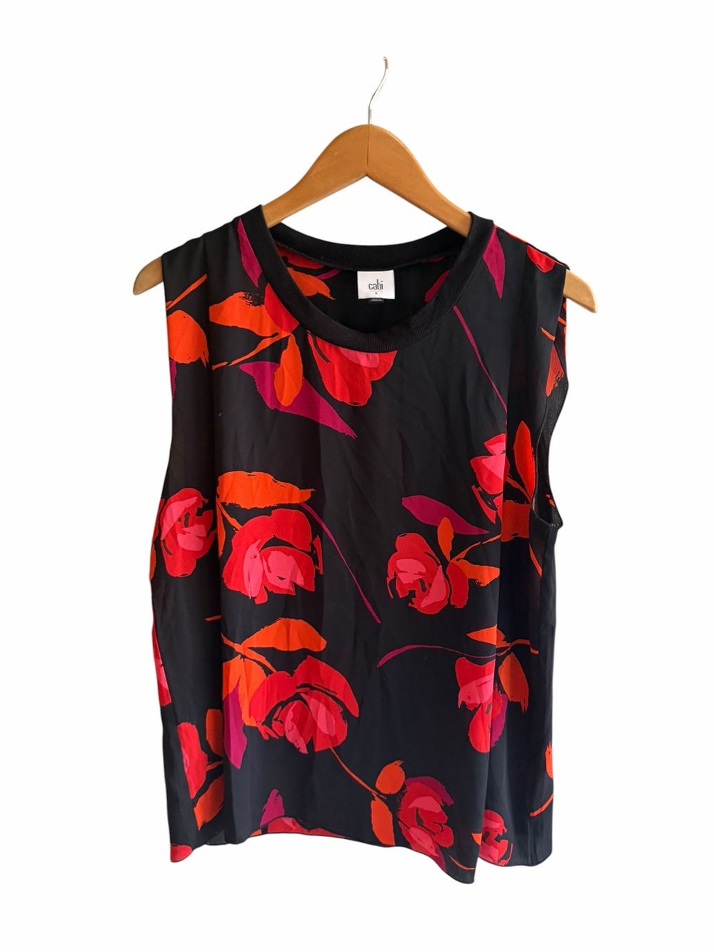 Cabi 4552 Complete Top Red Flowers on Black - Picture 2 of 5